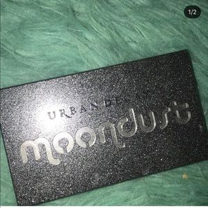 URBAN DECAY MOONDUST PALLET